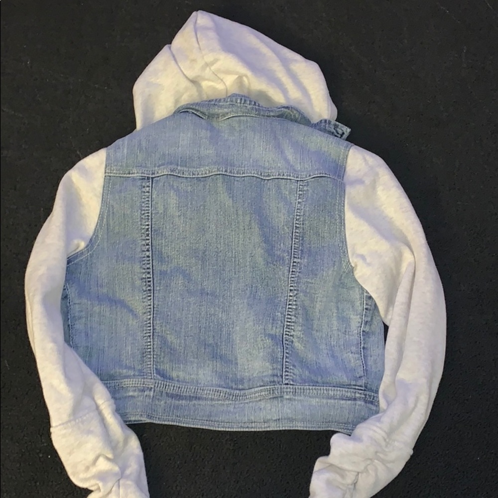 Jacket - Picture 2 of 4